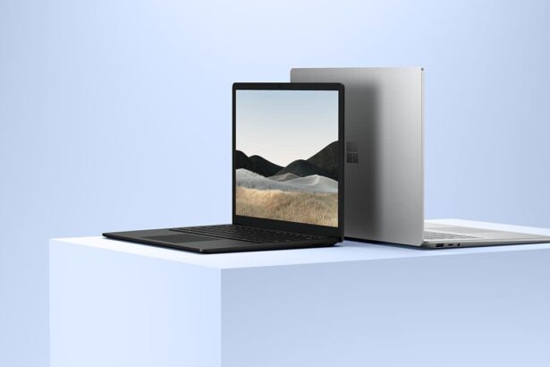 مايكروسوفت سيرفس لابتوب 4 (Surface Laptop)